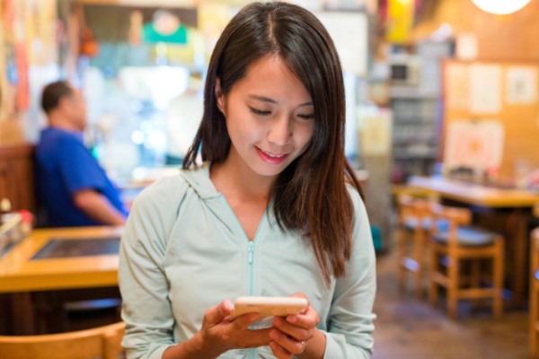 新版微信附近的人哪里去了?